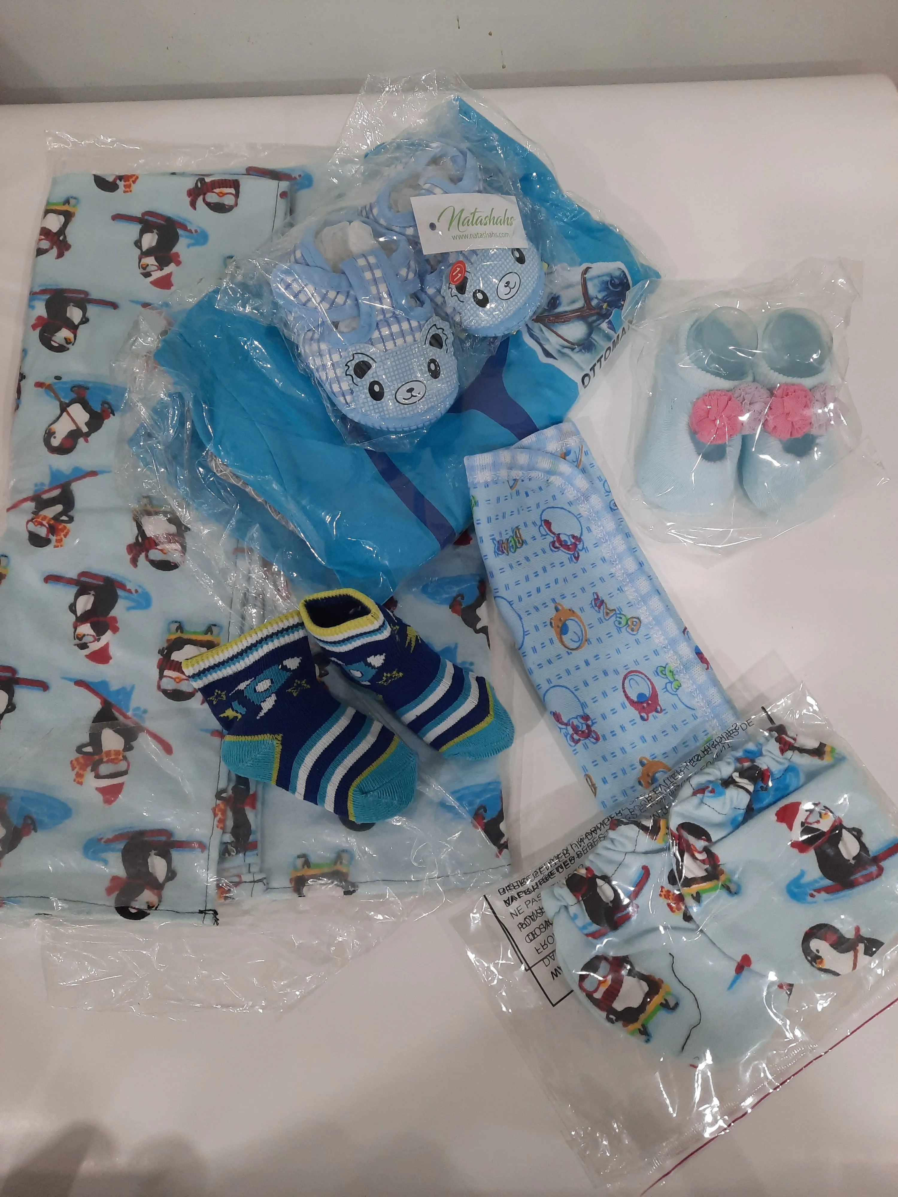 Baby clothing gift sets ideal for baby showers and new born baby occasions - SET C