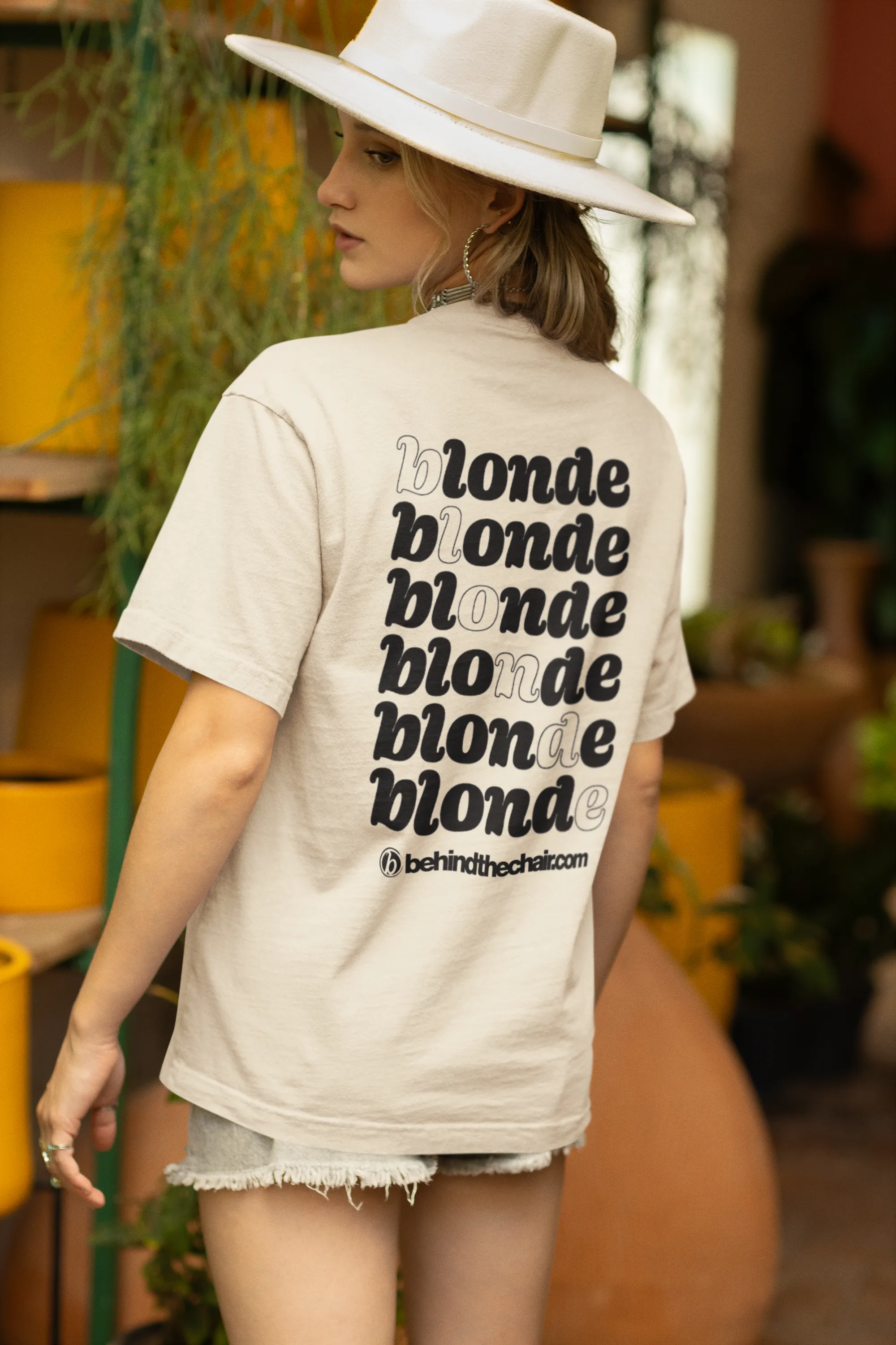 BLONDE T-Shirt