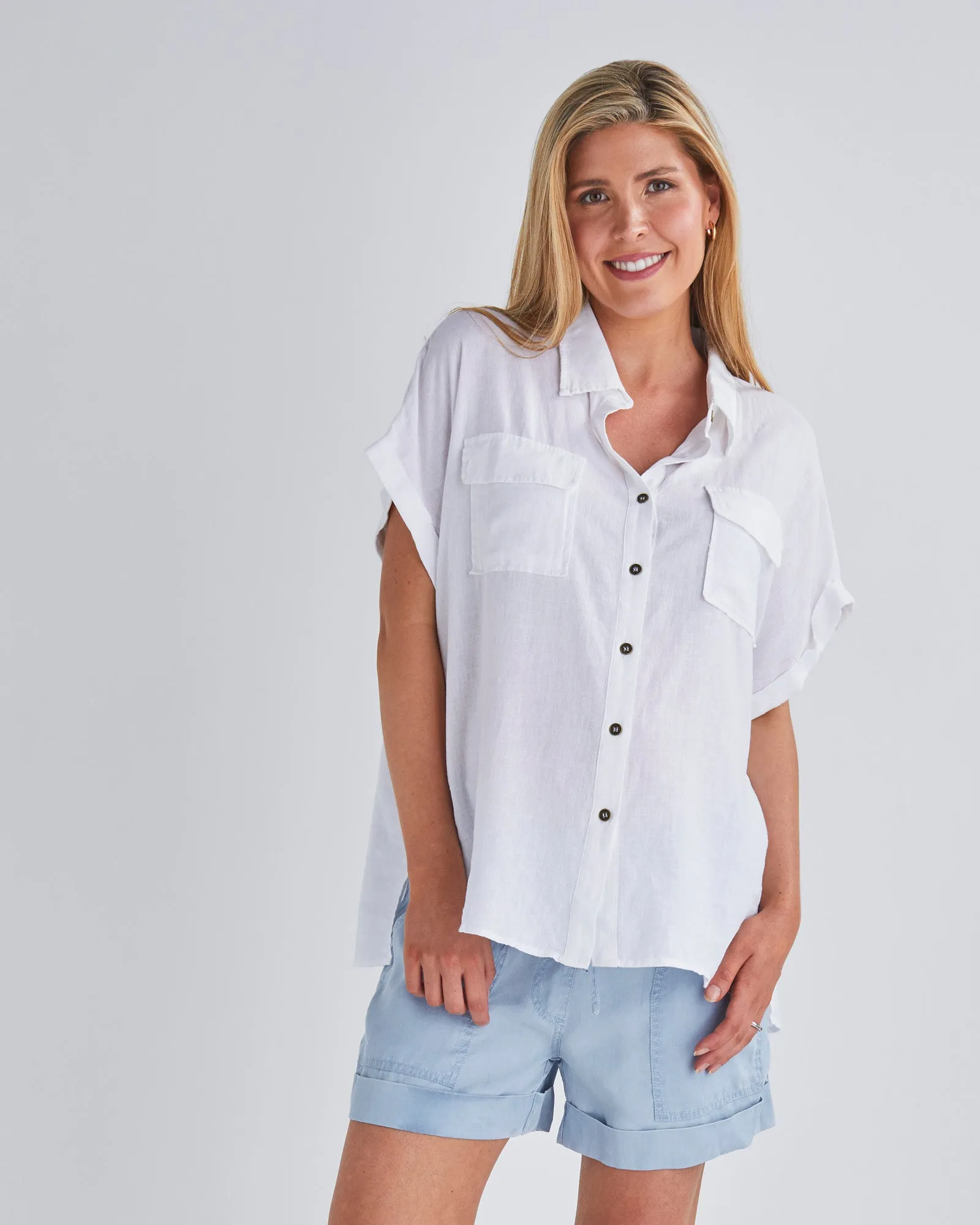 Brooke Maternity Short Sleeve Cargo Linen Shirt - White