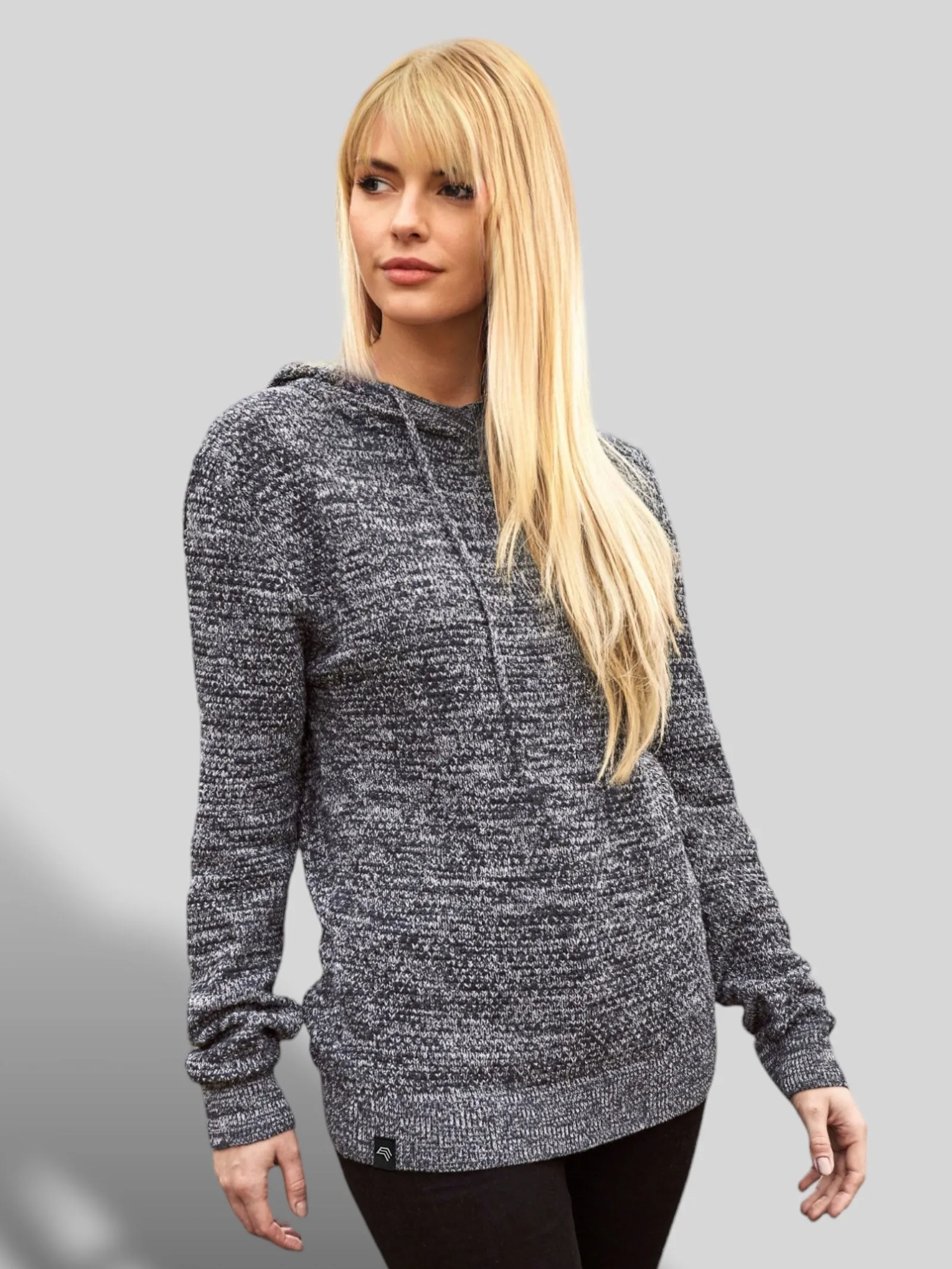 ECL 0080 ― Nachhaltig gestrickter Unisex Kapuzenpullover aus regenerierter Baumwolle - Melange Schwarz / Grau