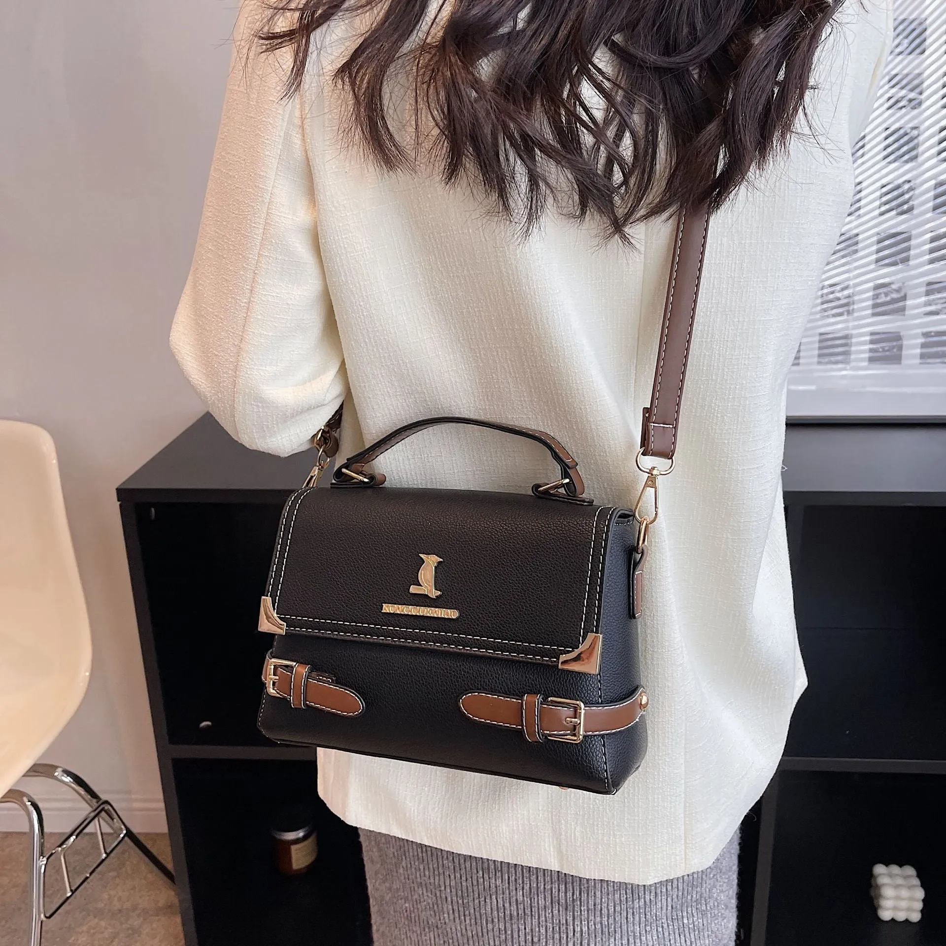 High Quality Crossbody Bag 555-9