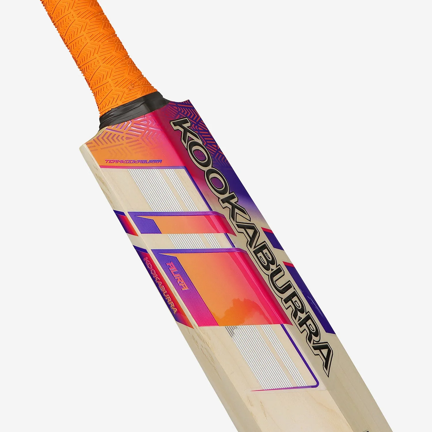 Kookaburra Aura Pro 4.0 Junior Cricket Bat