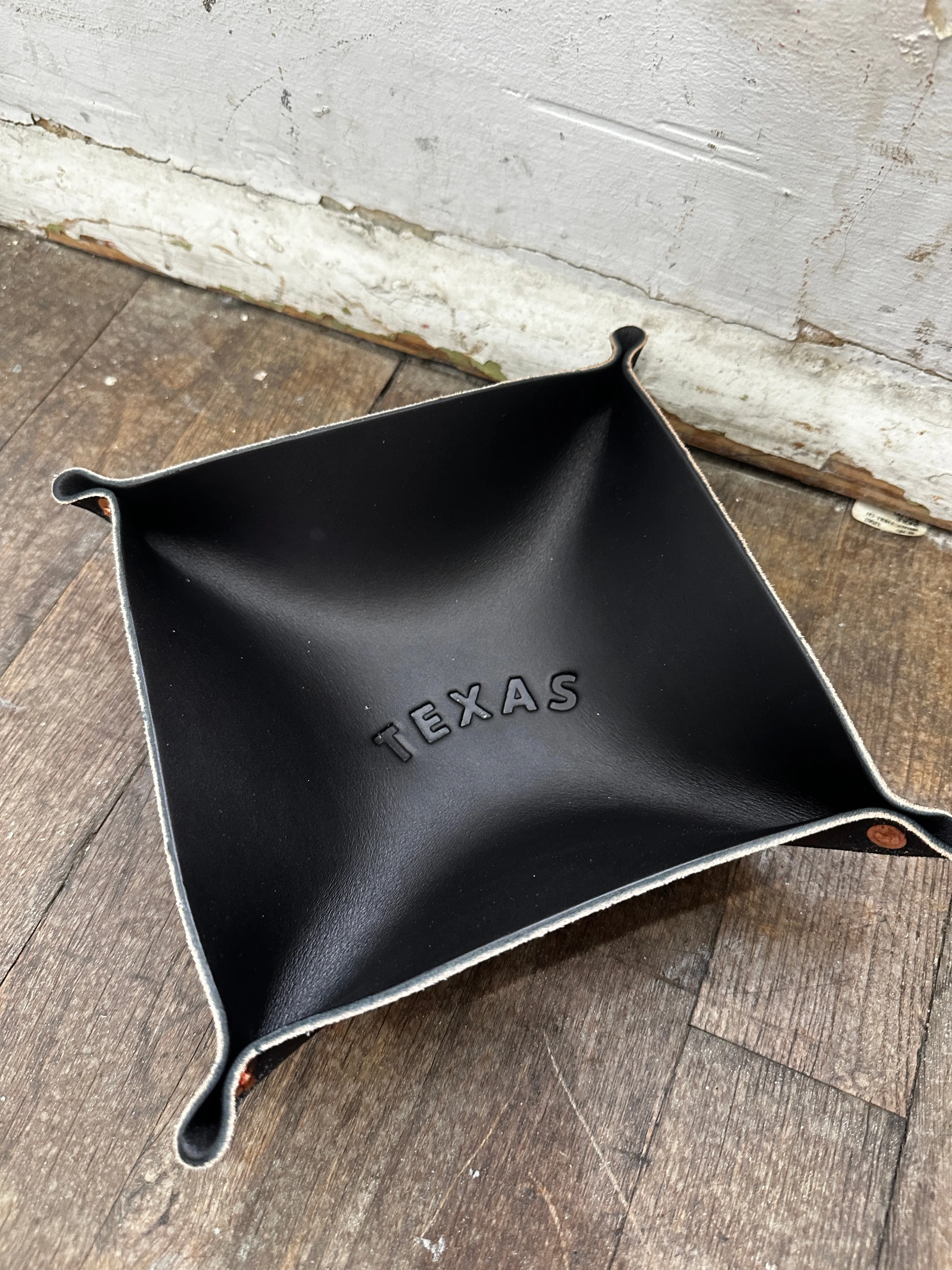 Leather Valet Tray | Texas Arch | Manready Mercantile