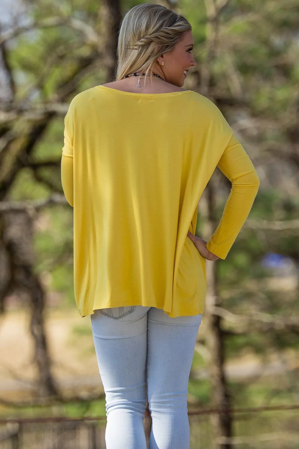 Long Sleeve V-Neck Piko Top - Mustard