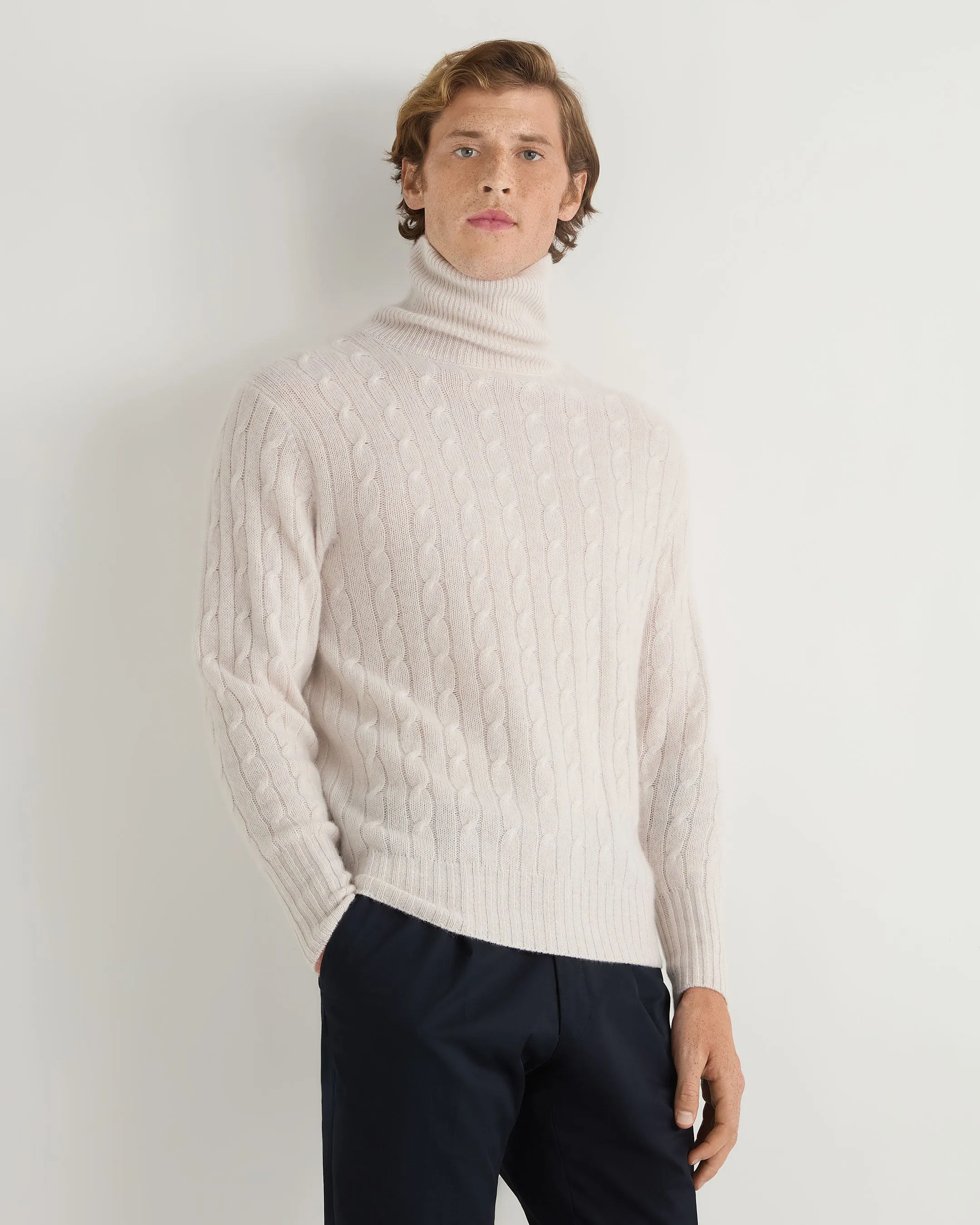 Men's Berwick Cable Turtle Neck Cashmere Sweater Frost White