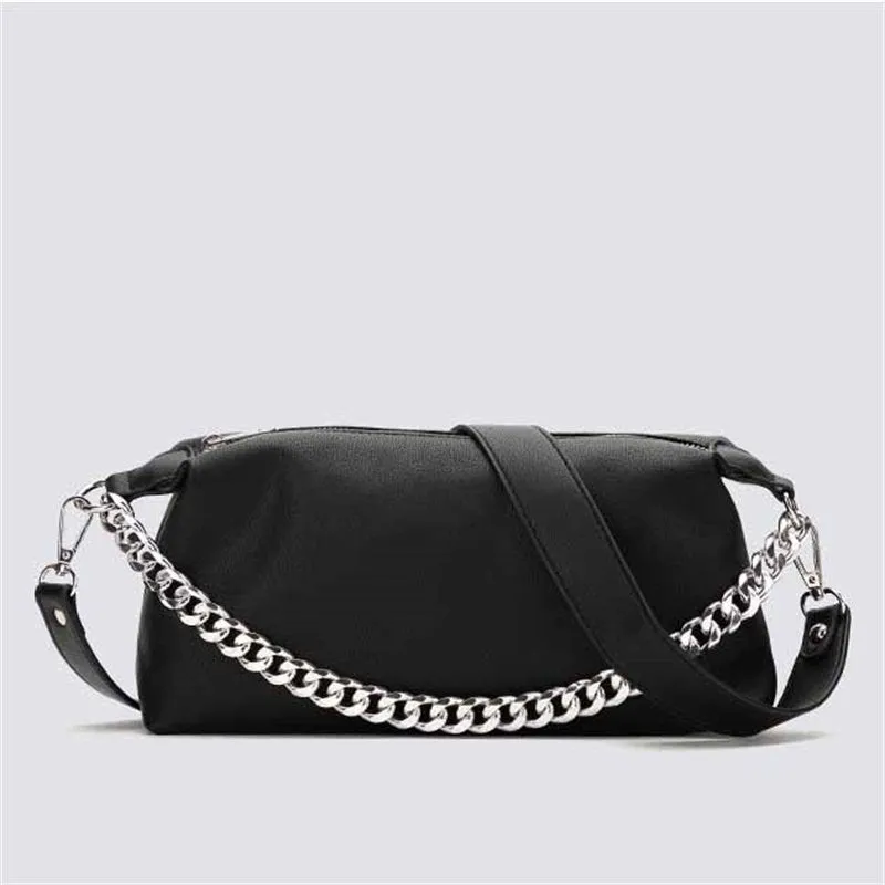 Metal Chain Design Solid Black Crossbody Bag