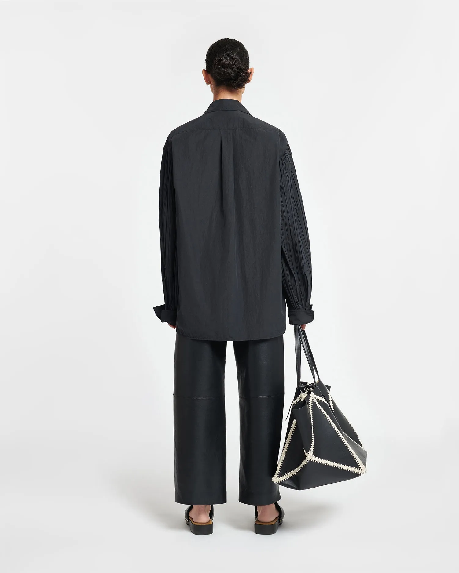 Nele - Pleated Poplin Shirt - Black