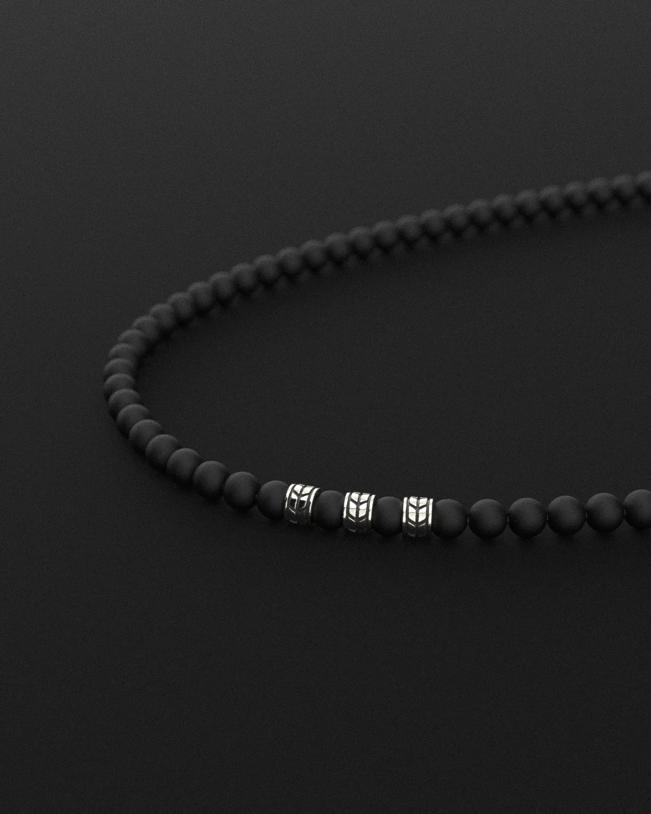 Onyx Matte Necklace 8mm | Royale