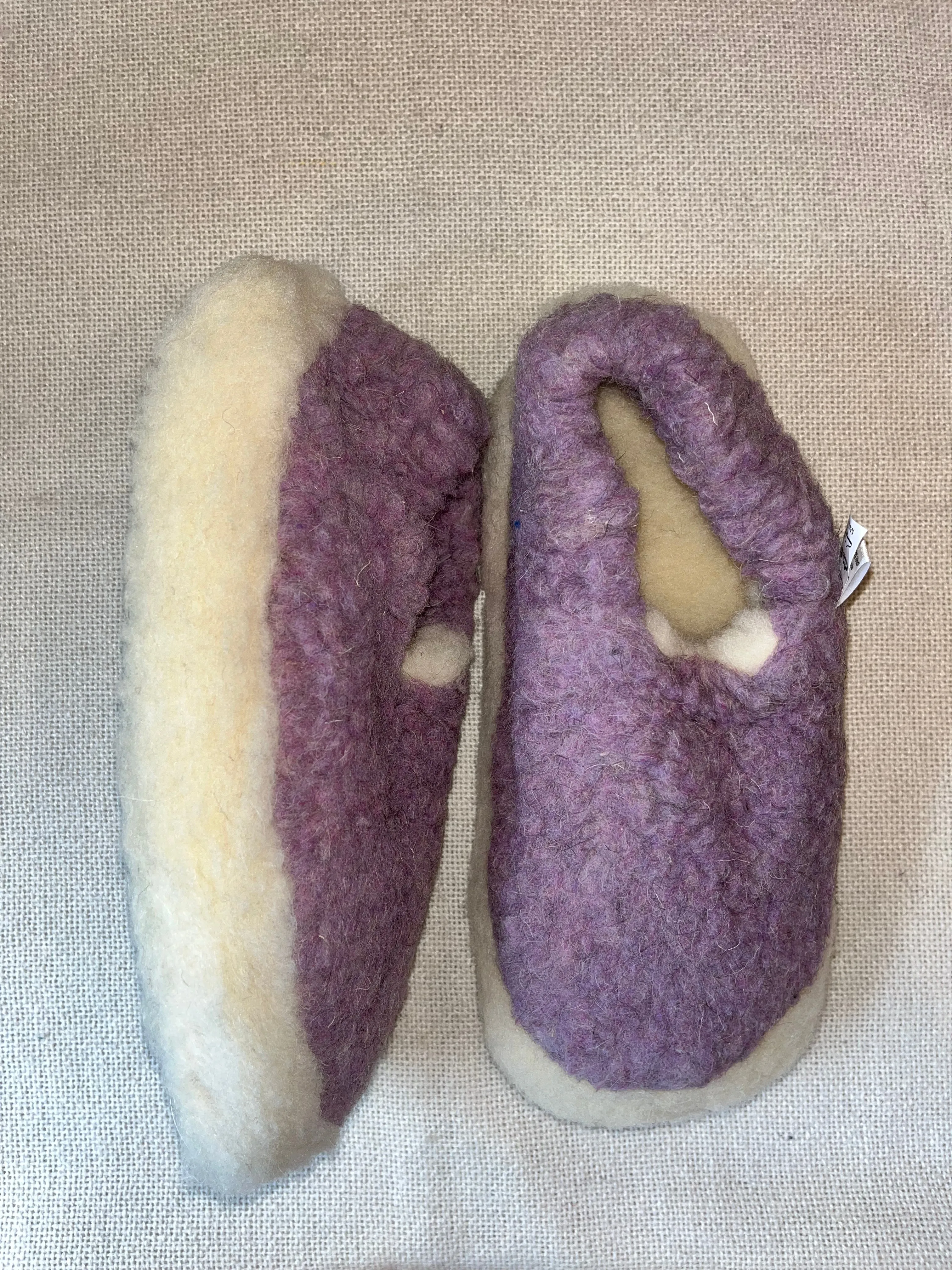 Sheep by the Sea Wool Slippers - Lavender