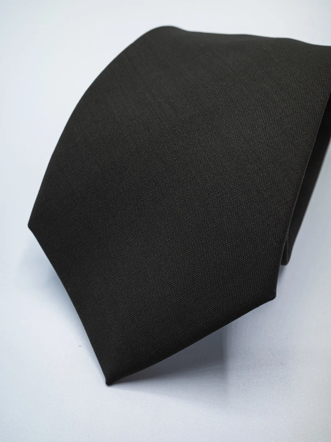 Solid Silk Tie - Dark Grey