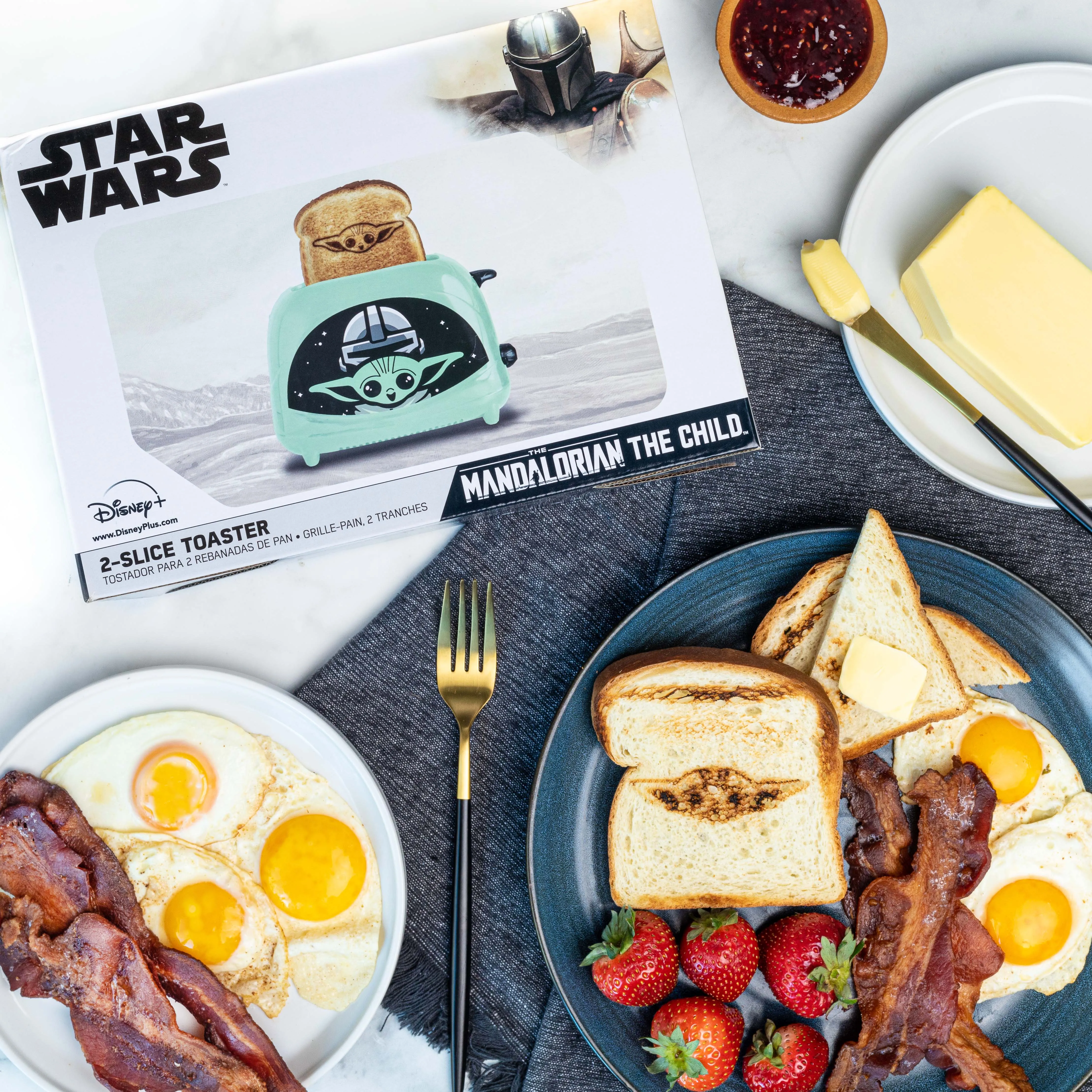 Star Wars The Mandalorian The Child 2-Slice Toaster