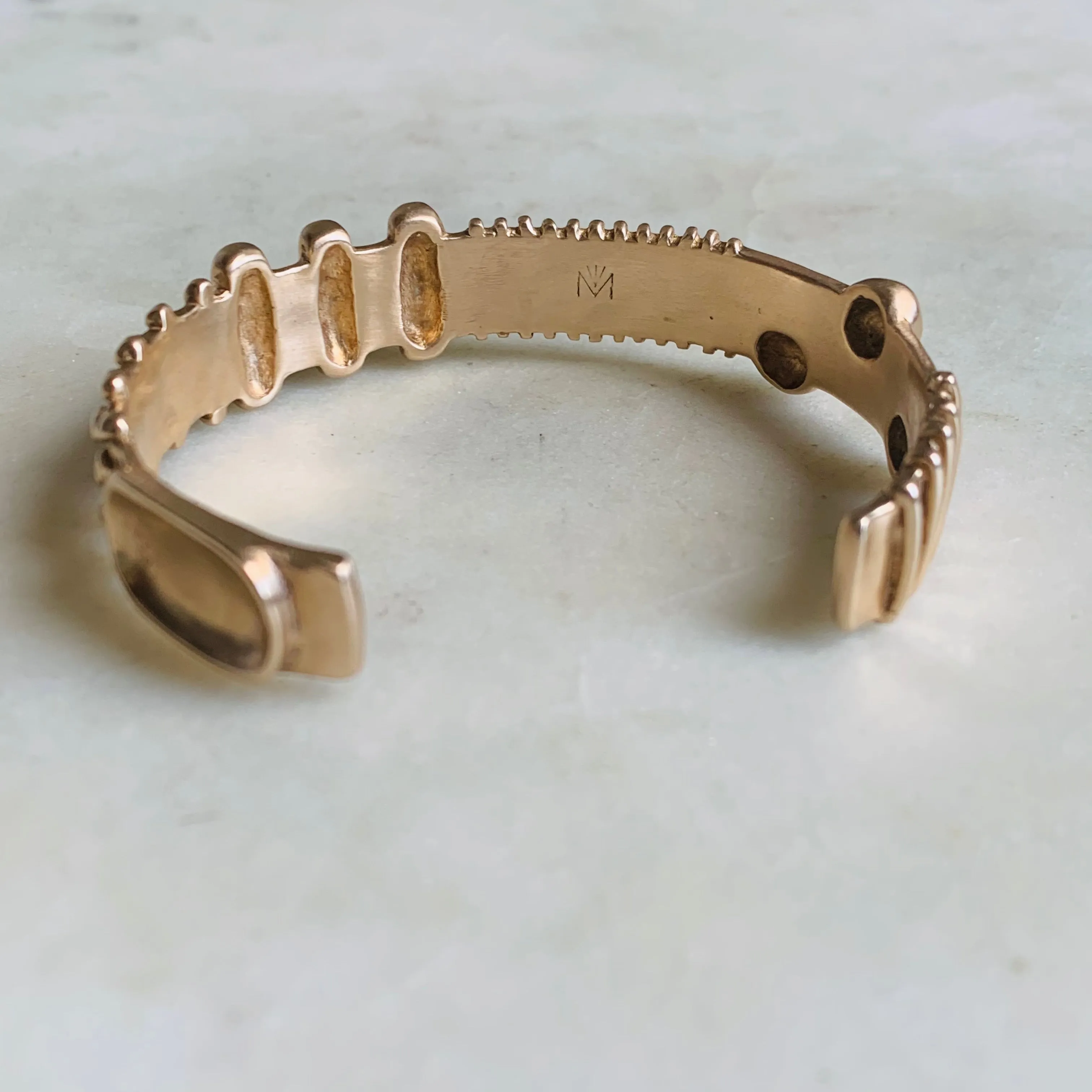 TACTILE CUFF