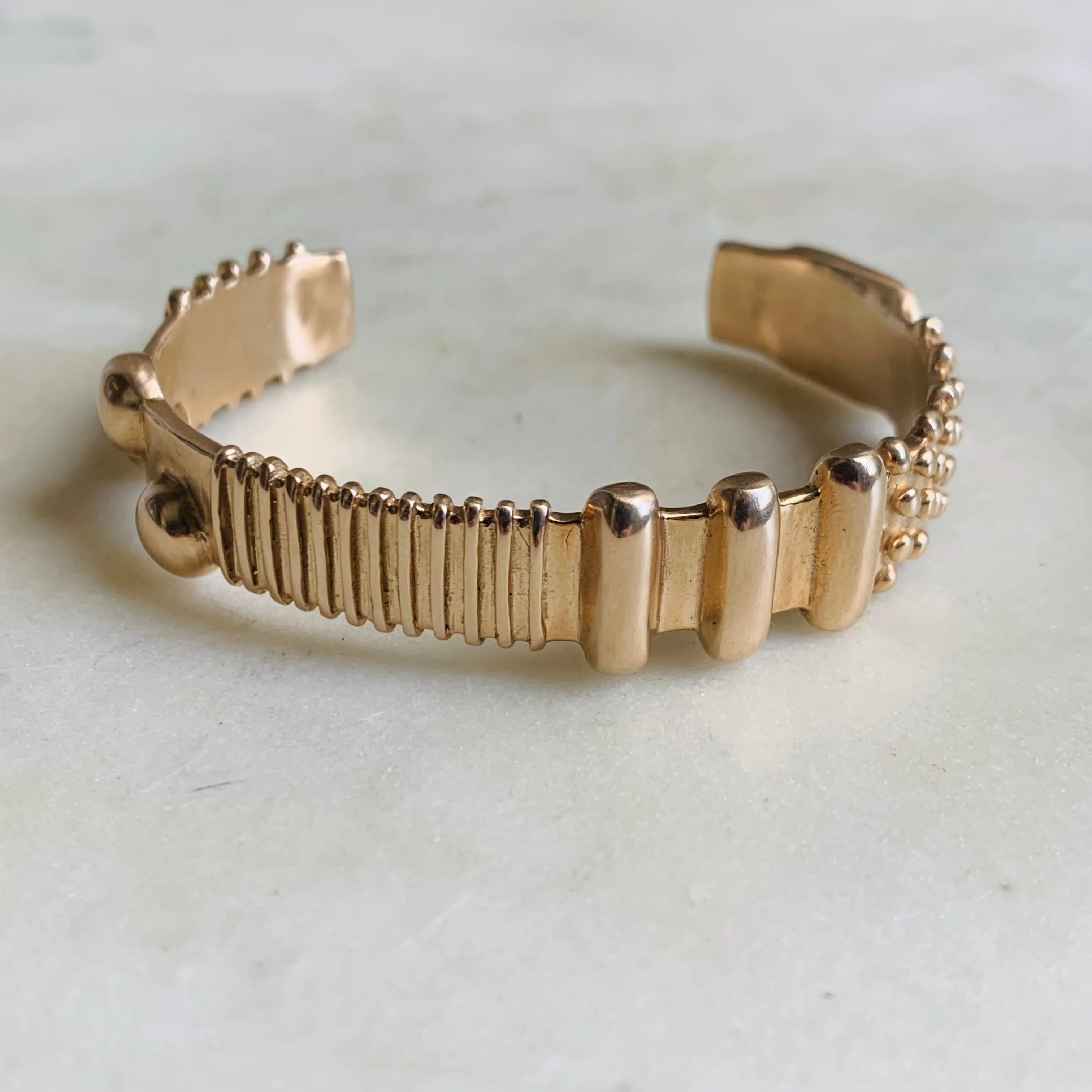 TACTILE CUFF