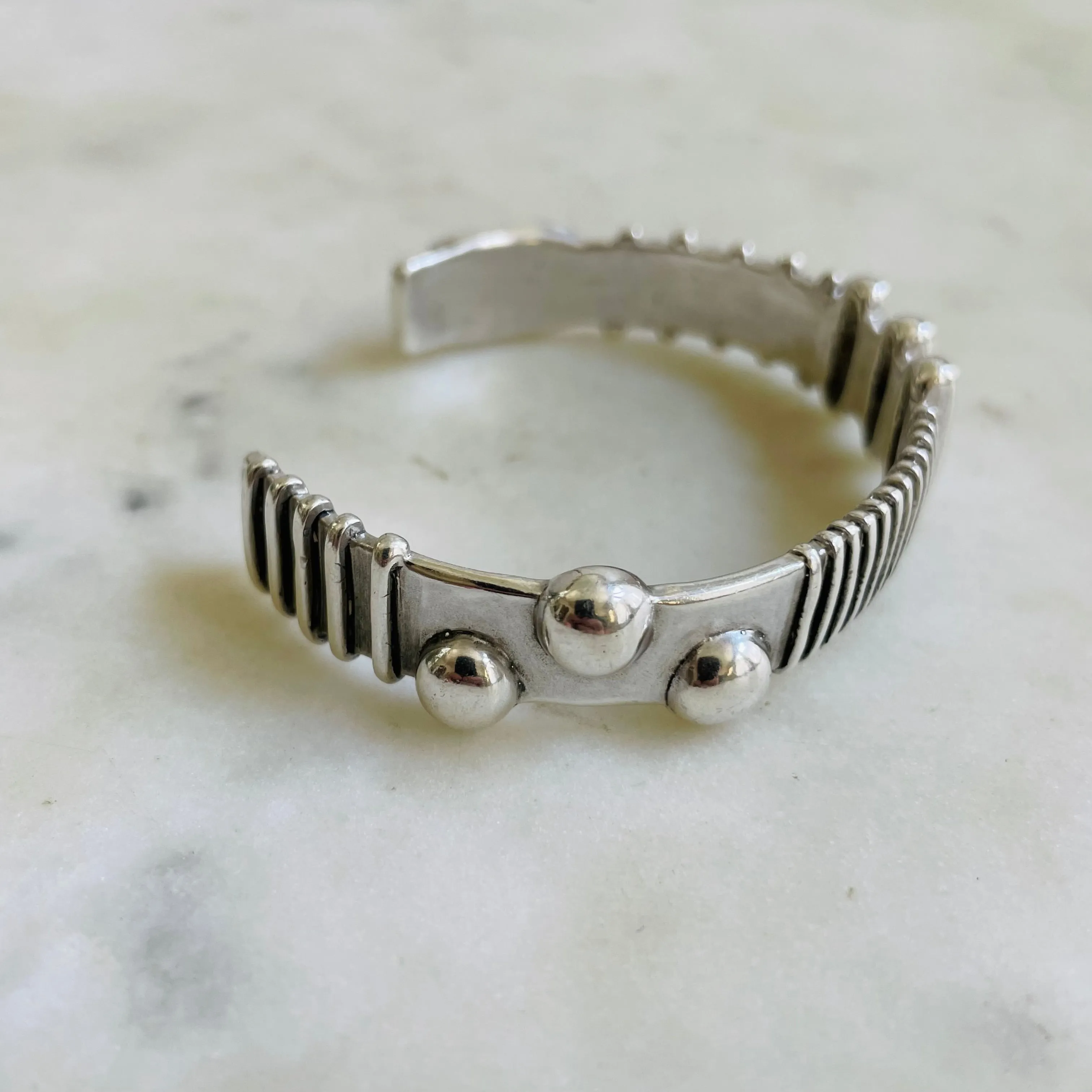 TACTILE CUFF