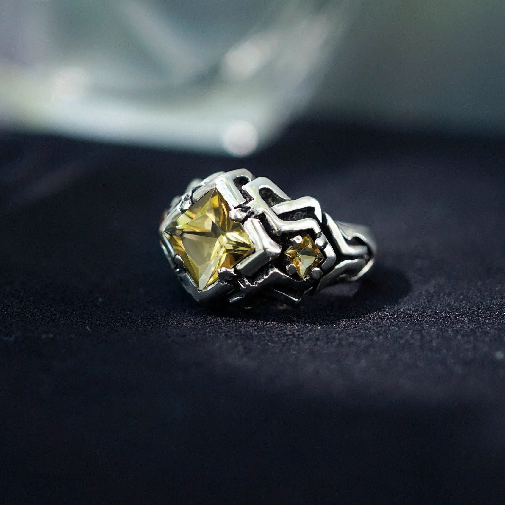 UNA | Citrine ring