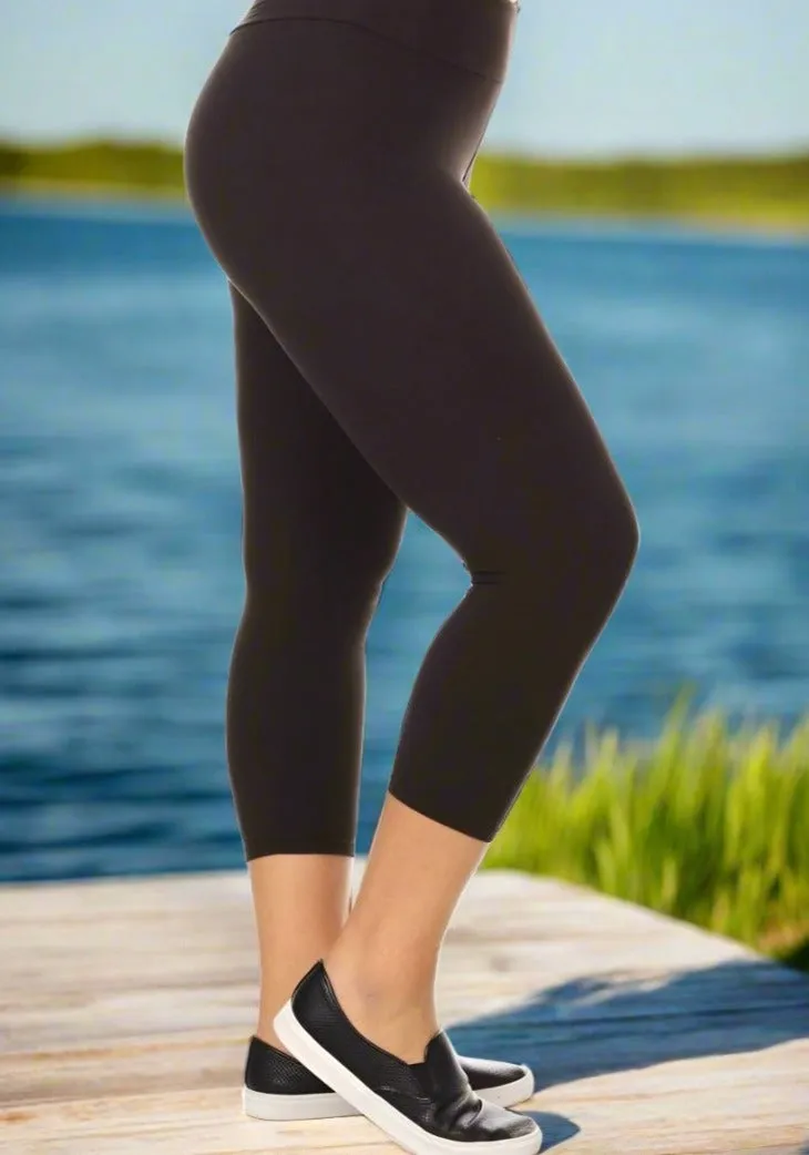 Womens Black Capri Leggings, Soft Yoga Pants, Sizes 0-20, Yoga Waist, Exclusive Leggings