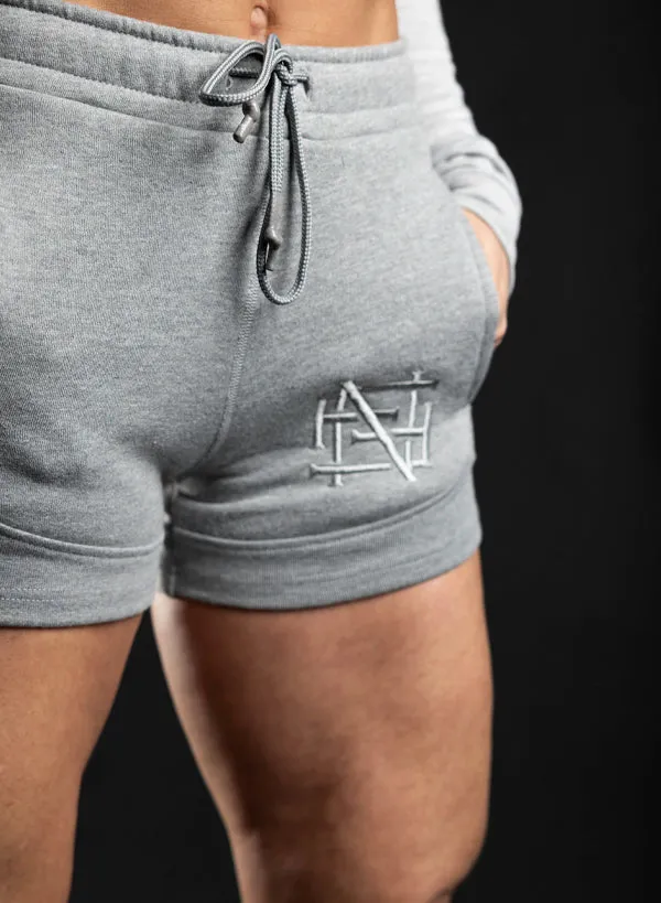 WOMEN'S ESSENTIAL SHORTS - GREY